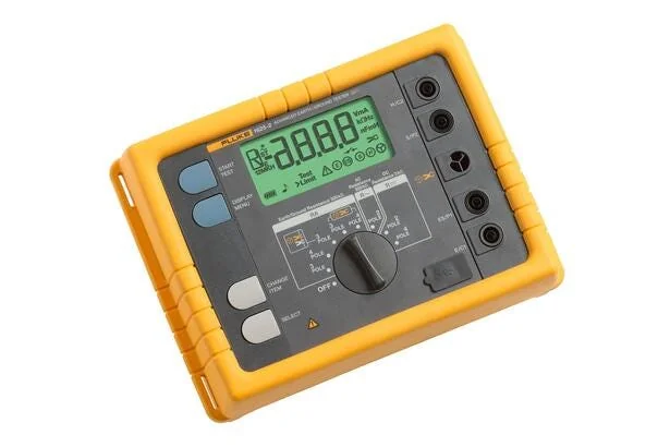 Пример на фото: Fluke 1625-2 GEO. Источник: Fluke.
